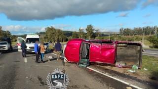 Vuelco de una camioneta en Ruta 9 dejó a un joven de 23 años con lesiones de gravedad