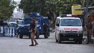 Ataques de Pakistán en Afganistán dejan decenas de muertos