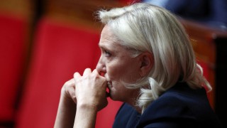 La Justicia de Francia condena a tres años de prisión y 15 meses de inhabilitación a Marine Le Pen