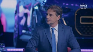 Lacalle Pou, INC, plásticos, Centro de Convenciones, Punta del Este