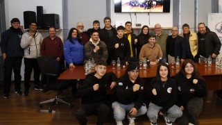 boxeo, Federación Uruguaya de Boxeo, Centro Comunal Santa Teresita, Gabriela Bouvier, Maldonado, Damian Tort, Municipio Maldonado, deporte, inclusión social, Miguel Abella, Maldonado Capital del Deporte