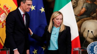 Italia desafía a España y mantiene suspensión Schengen