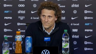 Forlán marca el punto de partida para reconstruir a Uruguay: “El pasado, pasado”
