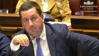 Más Barrio en San Antonio: Echeverría reclama al gobierno el detalle de obras, presupuesto y despliegue policial