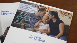Pérez Scremini e IDM formalizaron el apoyo a niños con cáncer y sus familias en Maldonado