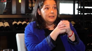 Elena Risso: mujeres olvidadas, poder y los hallazgos de un libro sobre el primer voto femenino
