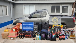 Dos formalizados por contrabando: investigan venta de mercadería a clubes nocturnos de Maldonado y San Carlos