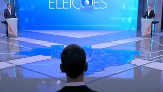 Lula y Flávio Bolsonaro: del debate de propuestas a las acusaciones más duras, con Brasil dividido a horas de las urnas