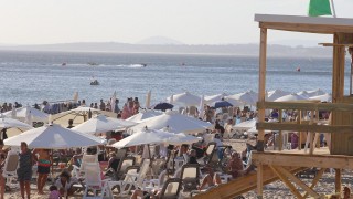Sombrillas y reposeras: IDM recuerda las condiciones vigentes para implementación en playas del departamento